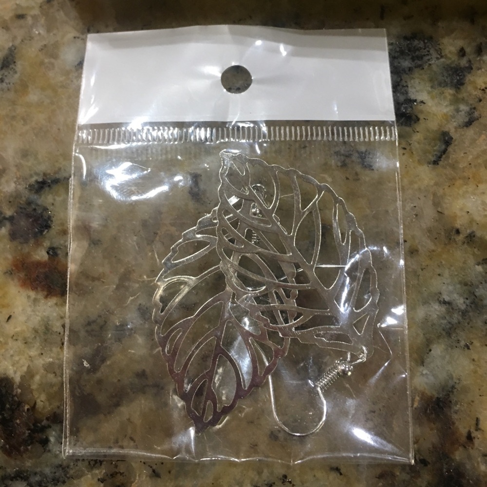 Silver Leaf Earrings